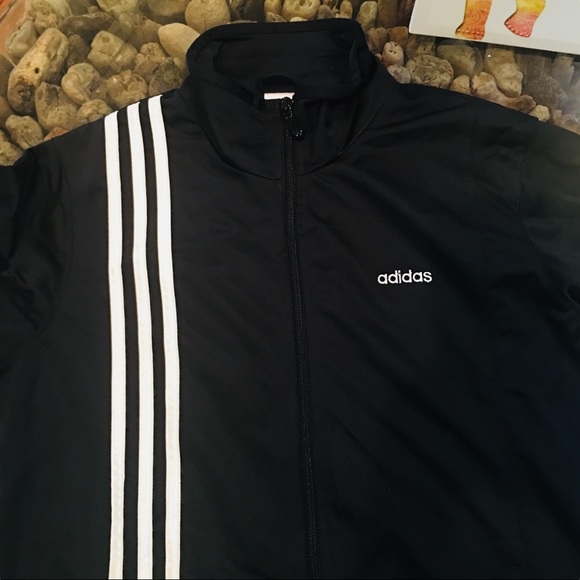 Adidas - Women’s climacool track suit. - Picture 3 of 8